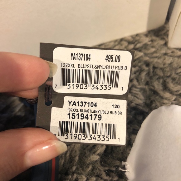 Authentic Gucci New with Tags and Box Men’s Watch - Picture 4 of 4